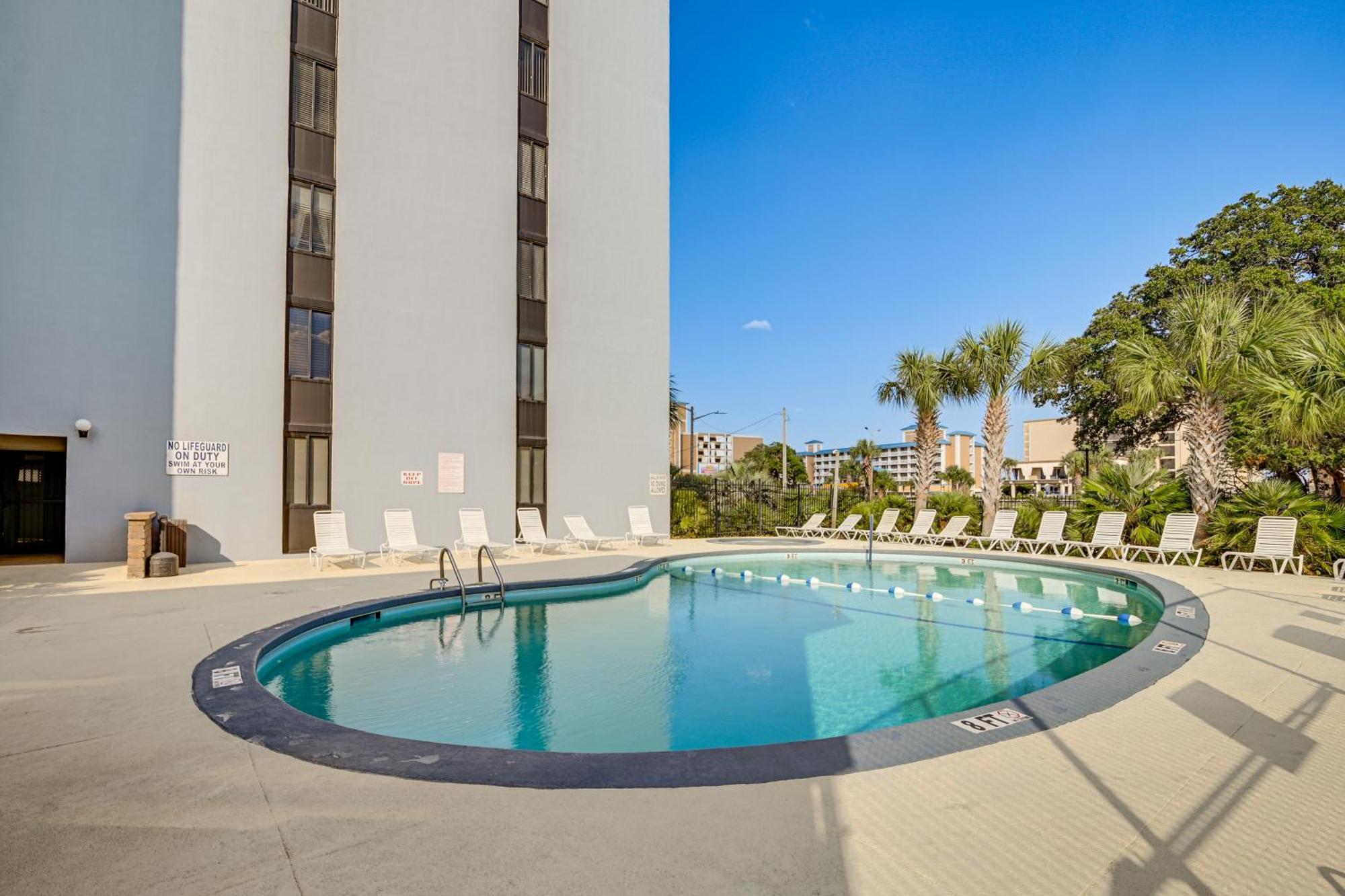 Updated Resort Condo, Walk To Myrtle Beach! Exteriör bild