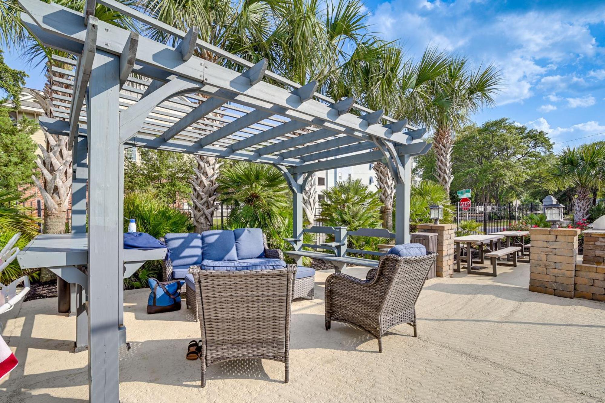Updated Resort Condo, Walk To Myrtle Beach! Exteriör bild